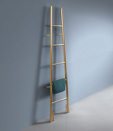 Leaning Ladder Gold Towel Rail (58DG)