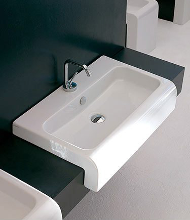 Nouveau White Elle Work Top Sink (15D)