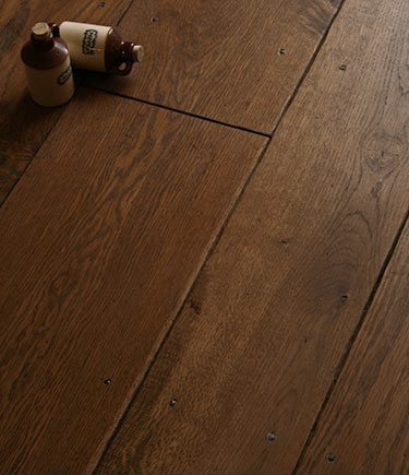 Antiqued Oak Wood Flooring (92F)