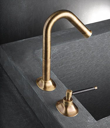 Pau Brass Basin Tap (39HH)