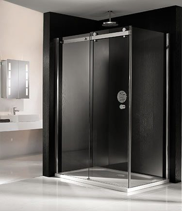 Berlin Sliding Door Shower in 8mm Glass (68G)