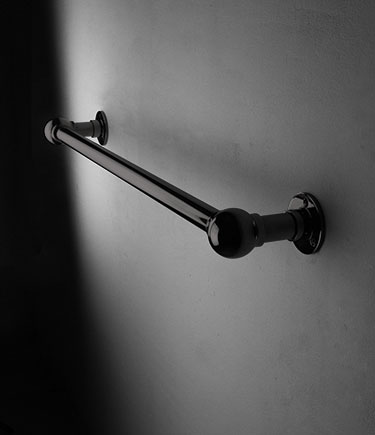 Black Chrome Ball Jointed Grab Towel Bar (150HBC)