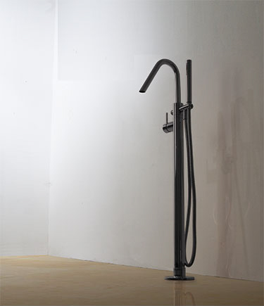 Kara Black Chrome Freestanding Bath Tap (74FF)