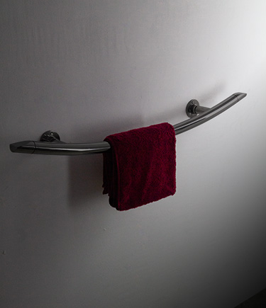Katana Black Chrome Heated Towel Bar (KT1BC)