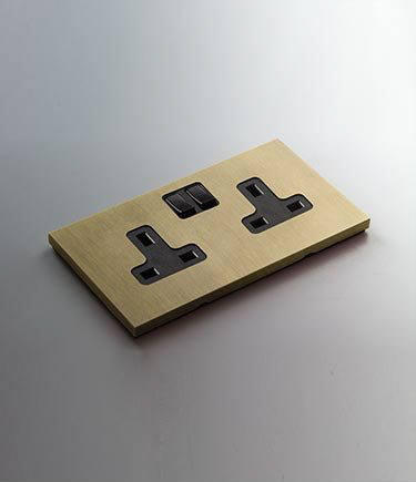 Tia Brushed Gold Plug Sockets (140B)