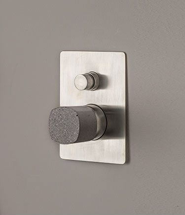 Concrete Manual 2 Way Shower Valve (31J)