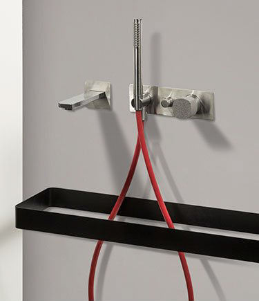 Concrete Bath Tap & Shower Attachment (31D)