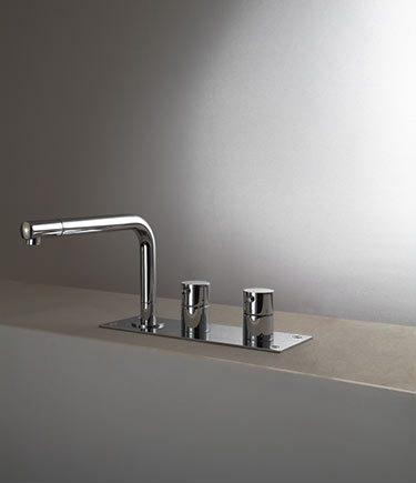 Deck Mounted Thermostatic Bath Mixer (50B)