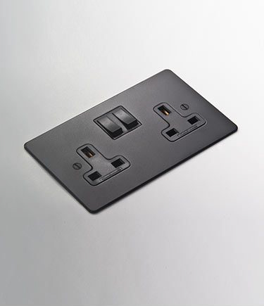 Black Double Plug Socket (117B)