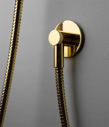 Kara Gold Shower Wall Elbow (52KK)