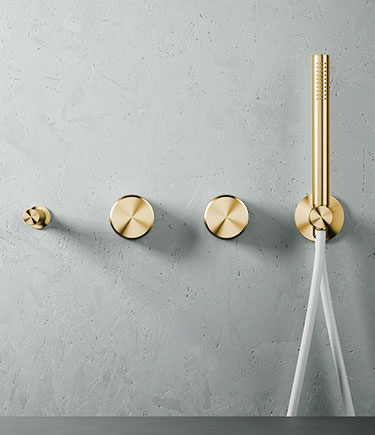 Kaan Gold Wall Mounted Bath Tap (28GG)