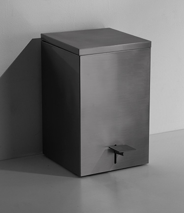 Kara Black Chrome Bathroom Bin (57KBK)