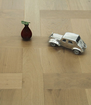 Marsailles Oak Parquet Flooring (93EE)