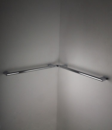 Modern Chrome Corner Grab Rail (151N)