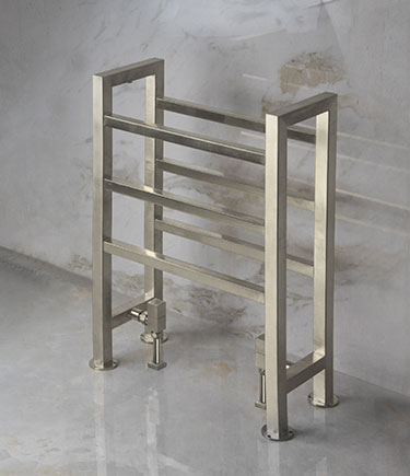 Cubic Horse Nickel Heated Towel Rail (57CNK)