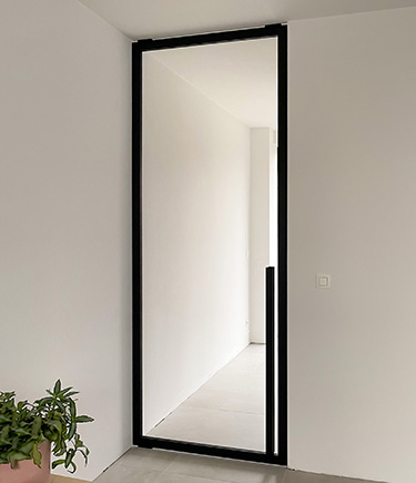 Pivot Framed Interior Contemporary Door (PVT1)