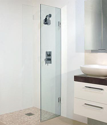 Ripple Folding Shower Glass Screen (70D)