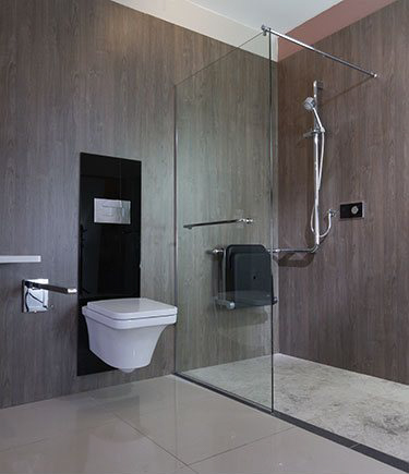 Sail Walk In Shower Screen (70A)