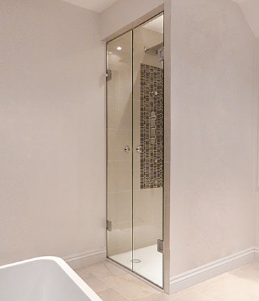 Frameless Saloon Shower Doors (72FH)