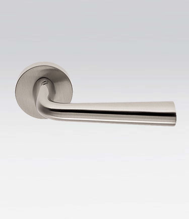 Tender Luxury Door Handles (130E)