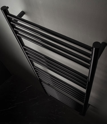 Polished Black Chrome Towel Rail (57CBC)