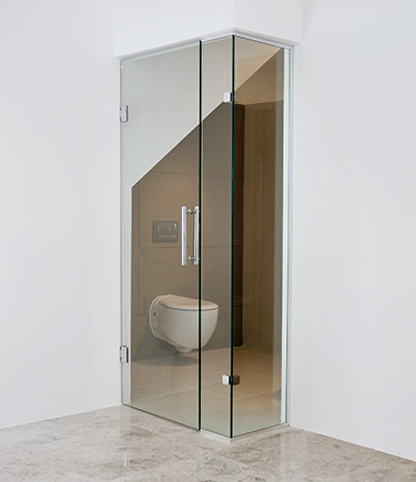 Uber Frameless Semi Shower Enclosure (68M)