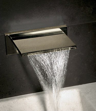 Waterblade Waterfall Nickel Bath Filler Spout (38TT)