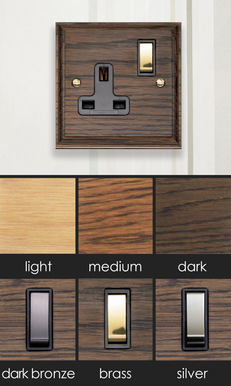 Oak Electrical Plug Socket (118E)