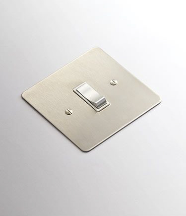 Polished & Brushed Chrome Electrical Light Switch (125A)