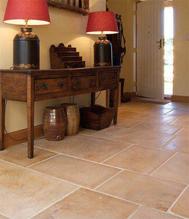 Old Biscuit Limestone Flooring Tiles (95L)