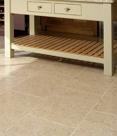 Cazuabon Creamy Beige Limestone Flooring (95U)