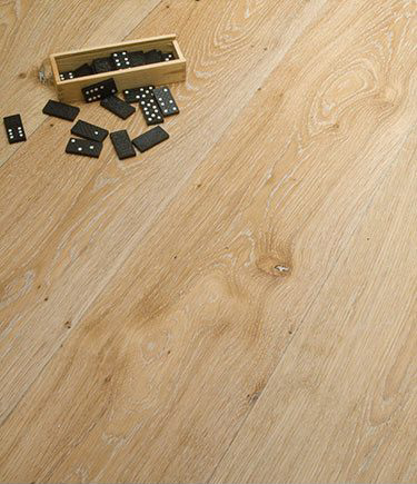 Limed Oak Engineered Wood Flooring (93Q)