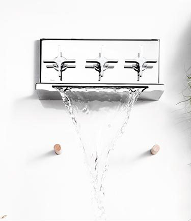 L`Eau Waterfall Bath Tap with Shower Diverter (37CL)