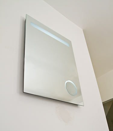 Bathroom Mirror with Lights & Magnifying Mirror (63J)
