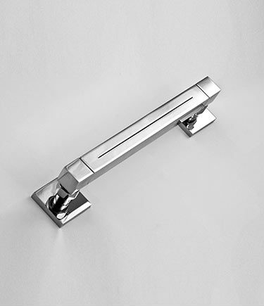 Cubic Waterfall Bar Shower Head (77B)