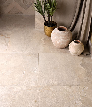 Manor Limestone Flooring Tiles (95A)
