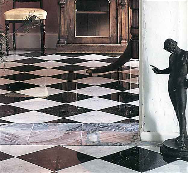 Traditional Black & White Marble Chequeboard Flooring Tiles