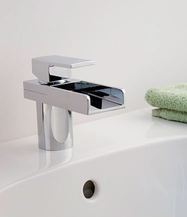 Waterfall Monobloc Bath Mixer Tap (46E)