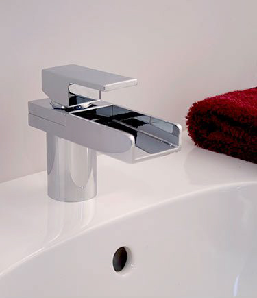 Waterfall Basin Monobloc Tap (46C)