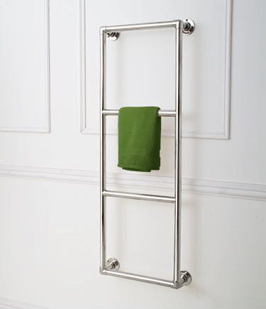 Classic Wall Mounted Heated Towel Rail (57N)