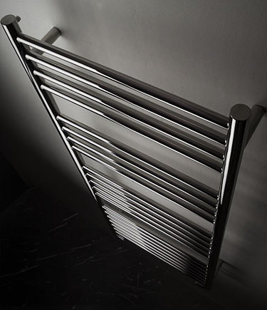 Polished Stainless Steel Heated Towel Rail (57C)