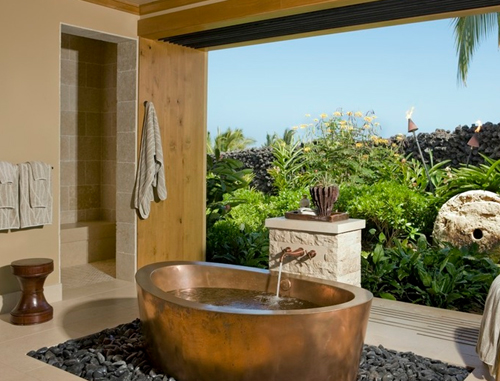 indoor-outdoor-bath