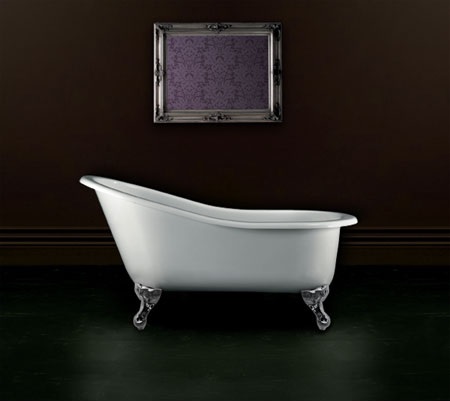 victorian-slipper-roll-top-bath