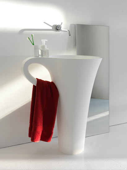 pure-tea-cup-freestanding-basin