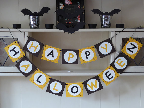 halloween-bunting