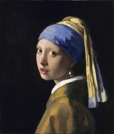 girl-with-pear-earring