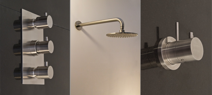 Further Image of Noa Stainless Steel Wall Mounted Bath & Shower Tap (49D)
