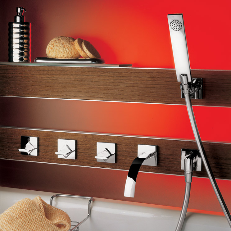 Torino Wall Mounted Bath Tap with Shower (42E)